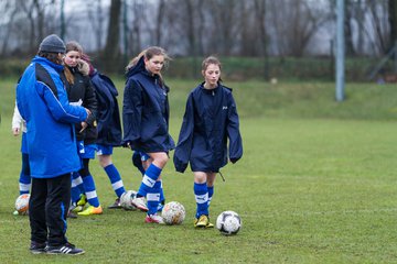 Bild 21 - C-Juniorinnen FSG-BraWie 08 - TuS Tensfeld : Ergebnis: 0:8